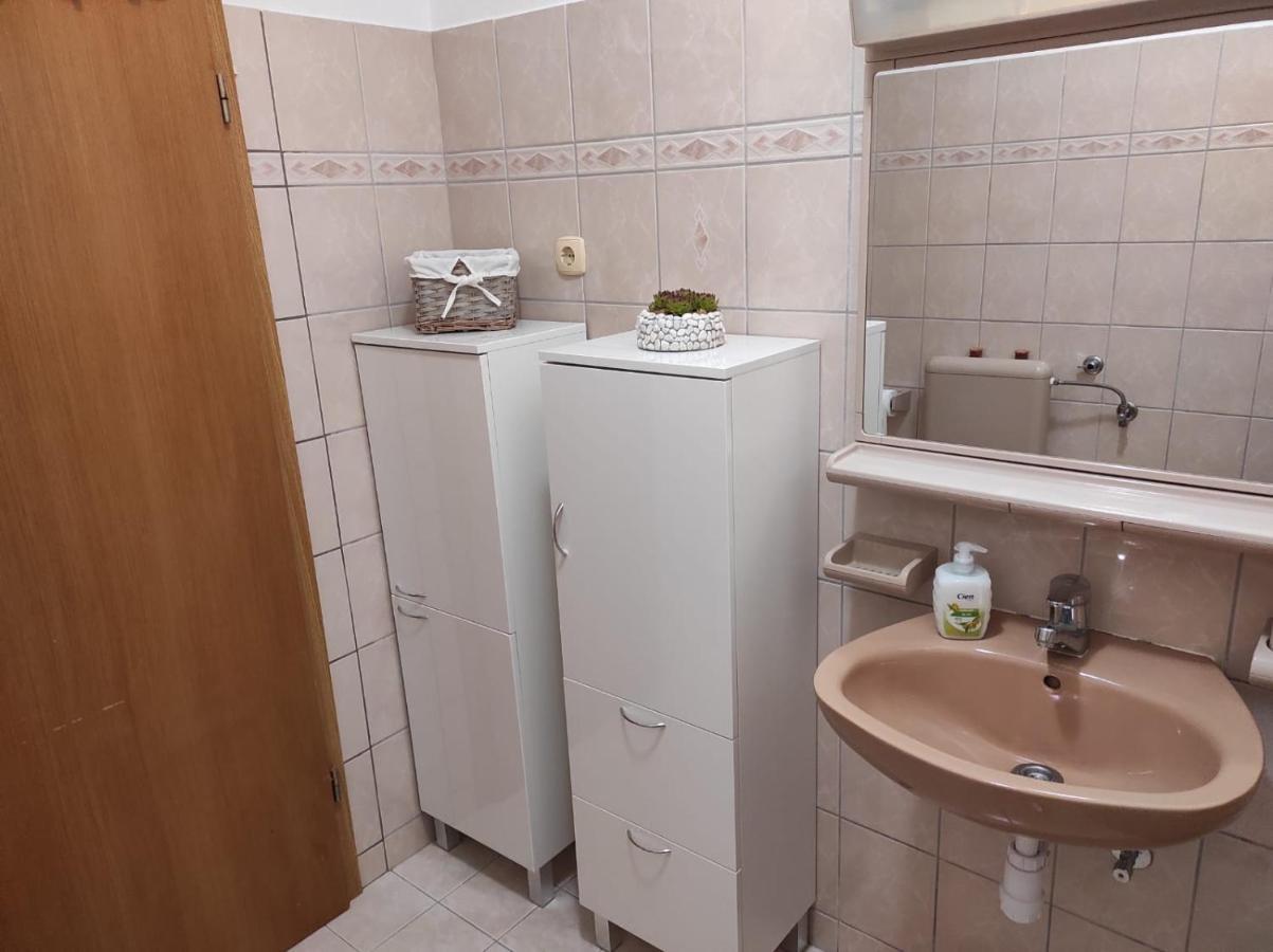 House Silva Apartment Podstrana Bagian luar foto