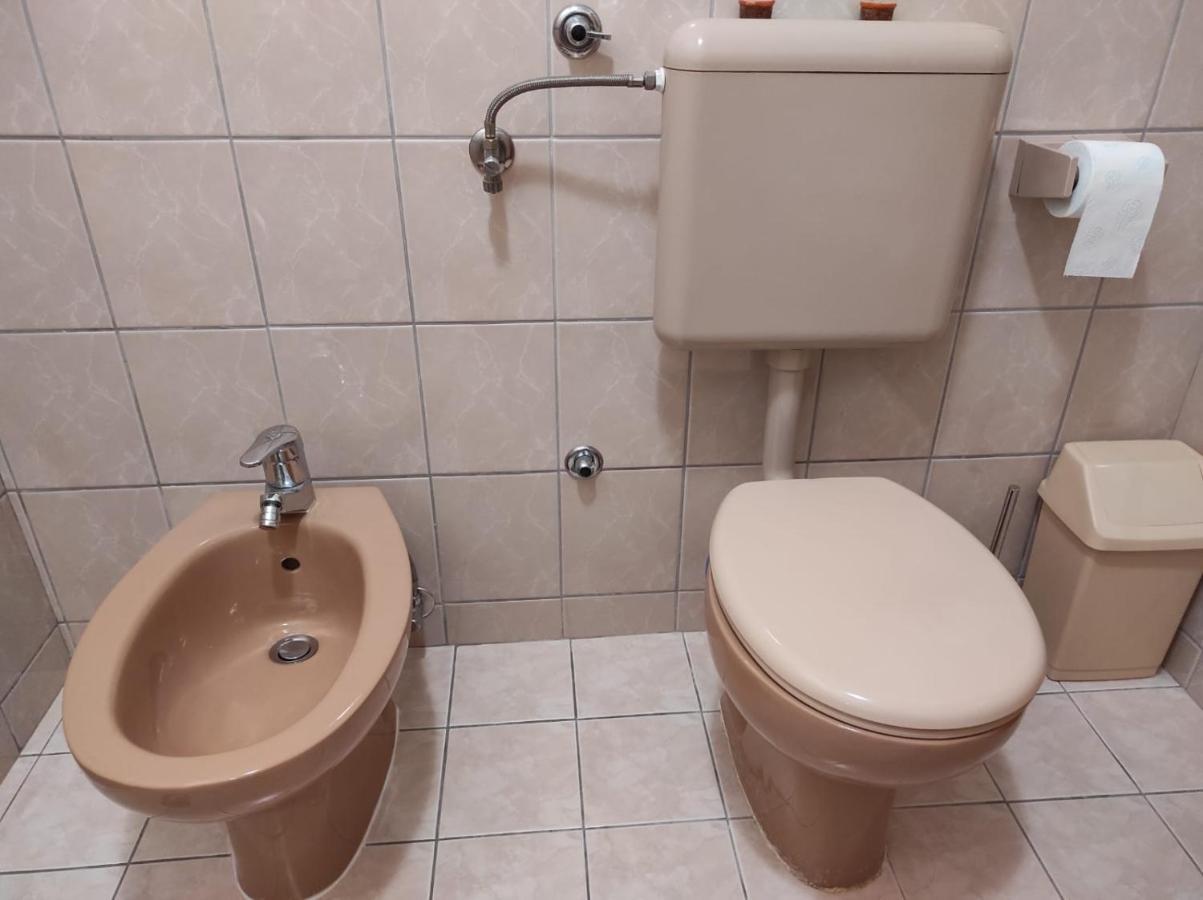 House Silva Apartment Podstrana Bagian luar foto