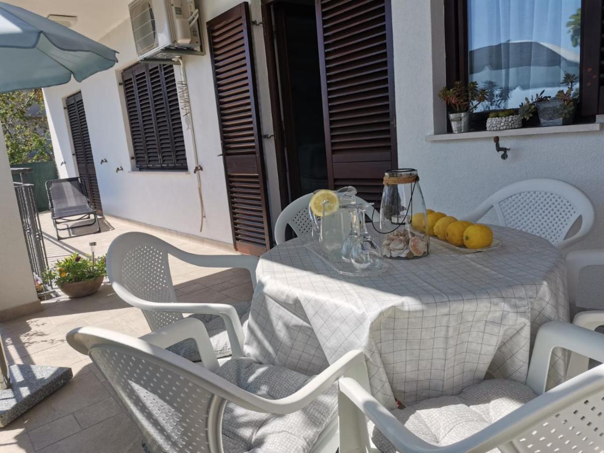 House Silva Apartment Podstrana Bagian luar foto